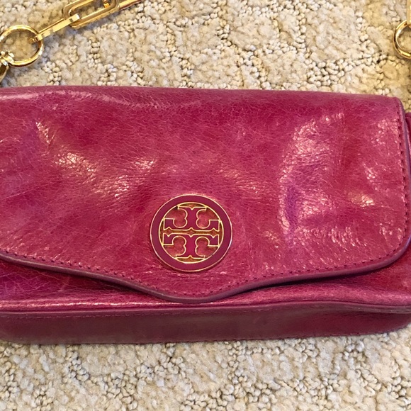 Tory Burch Raspberry Cross Body Bag - Picture 2 of 6